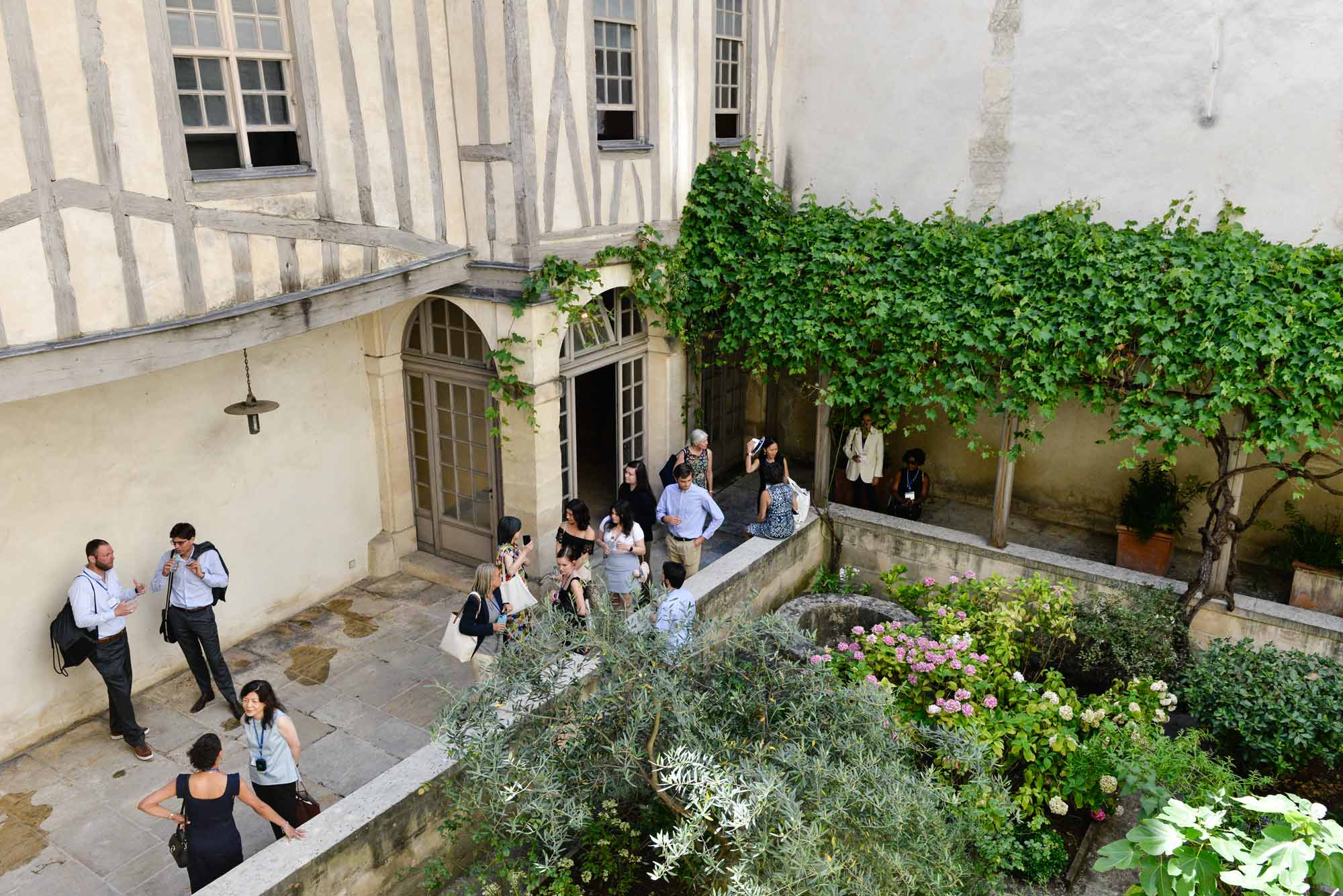 Courtyard at the Rice Global Paris Center